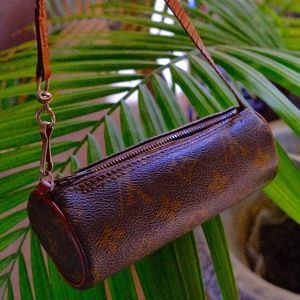 Vintage Louis Vuitton Mini Papillon Pochette